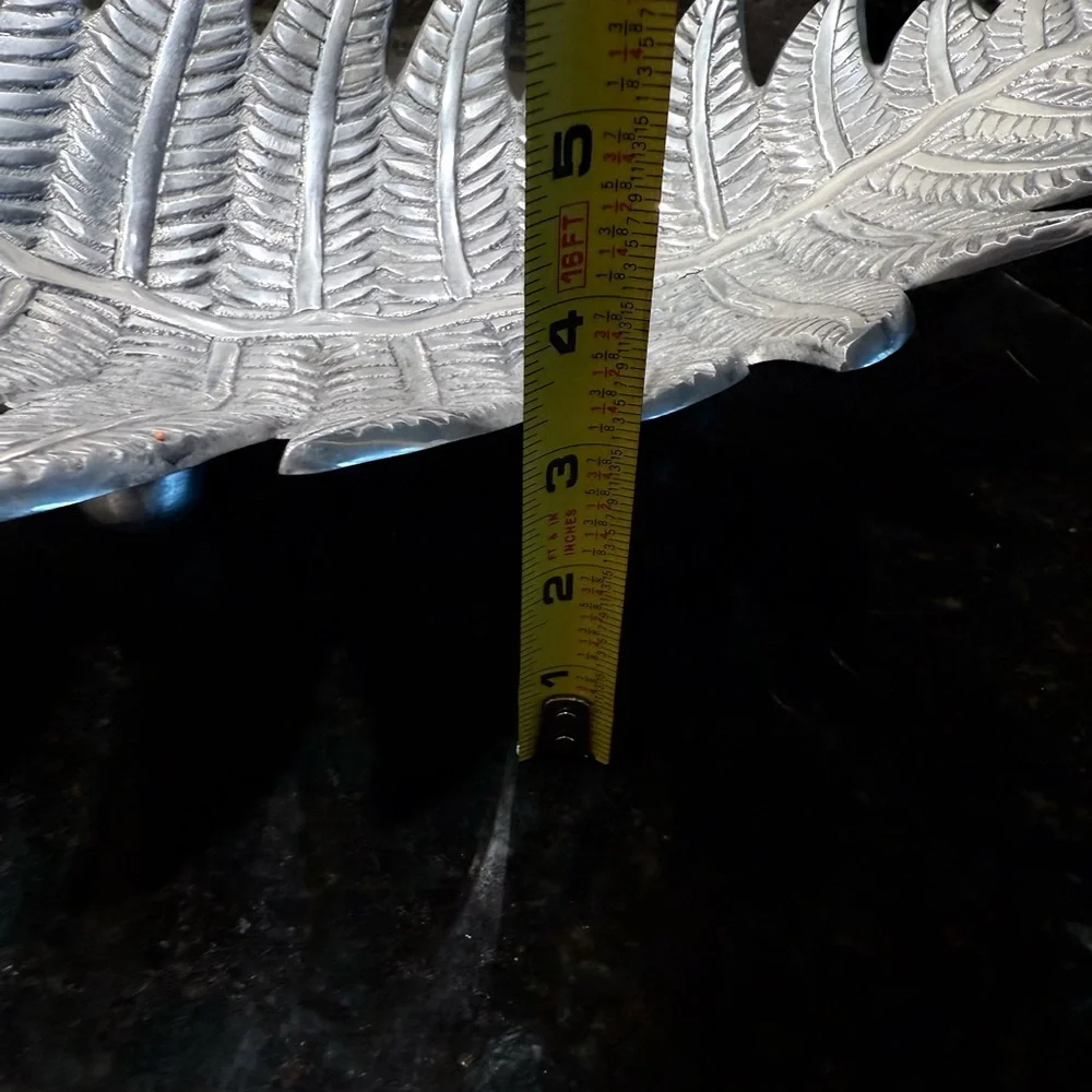 Silver Leaf-Shaped Decorative Trays - Picture 11 of 14